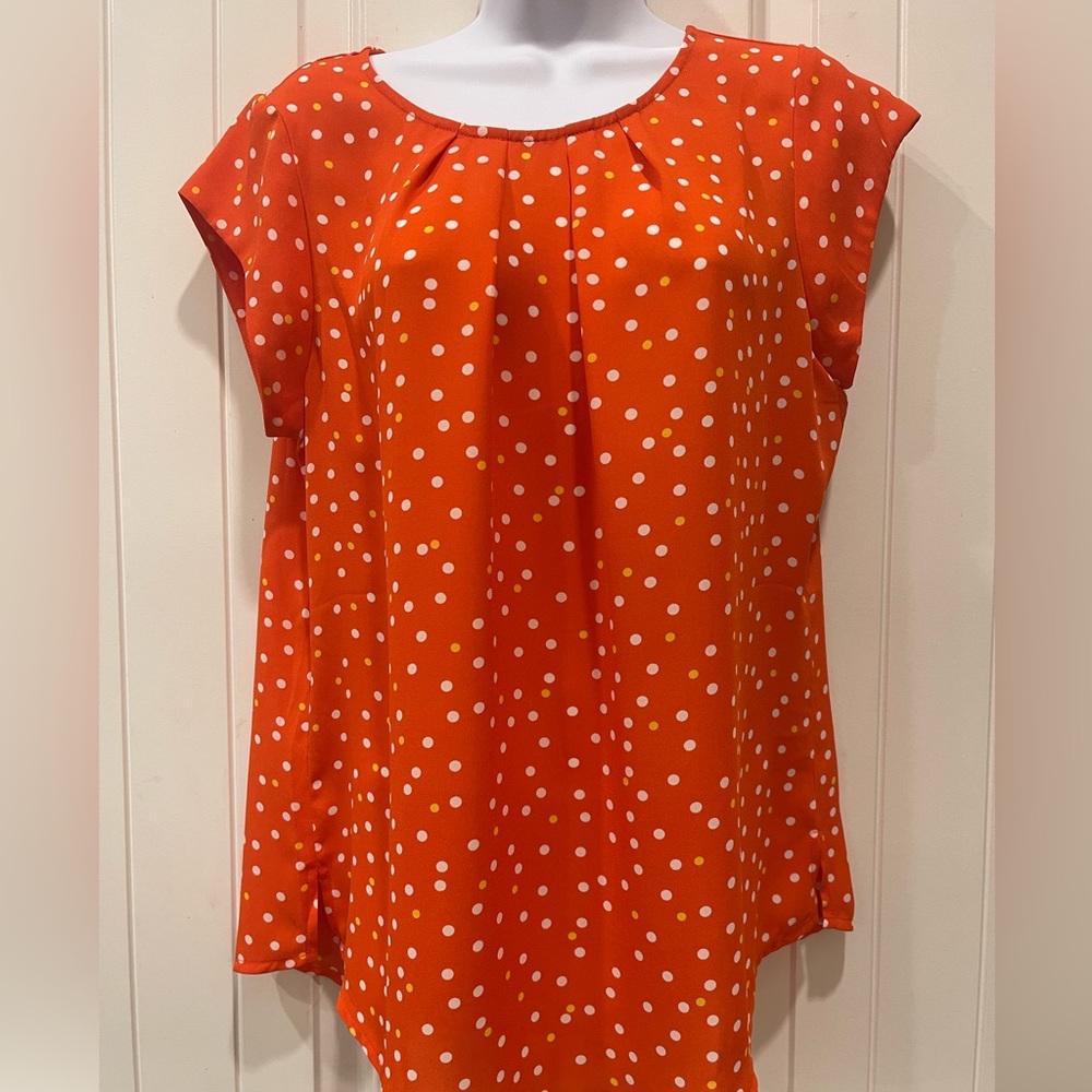 Hawthorn polka dotted orange top